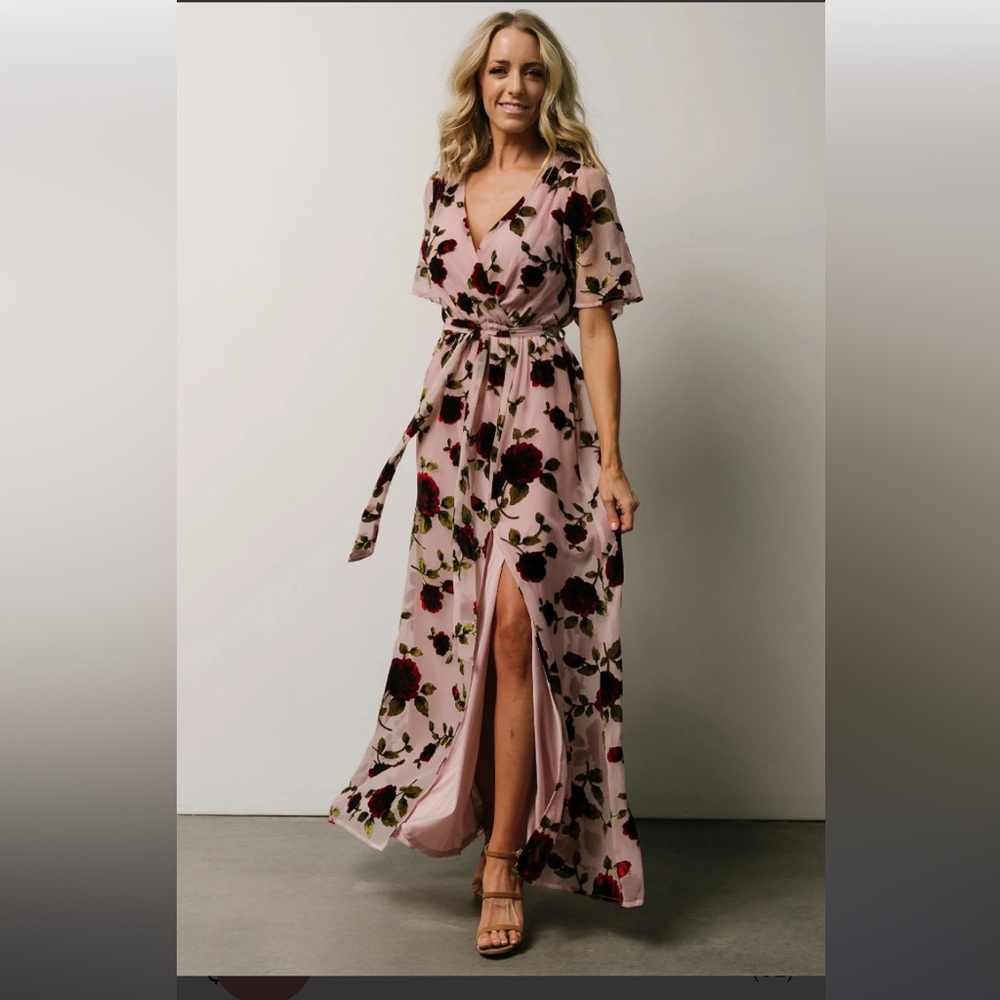 Baltic Born Parisian Velvet maxi dress. Size S - blush rose floral